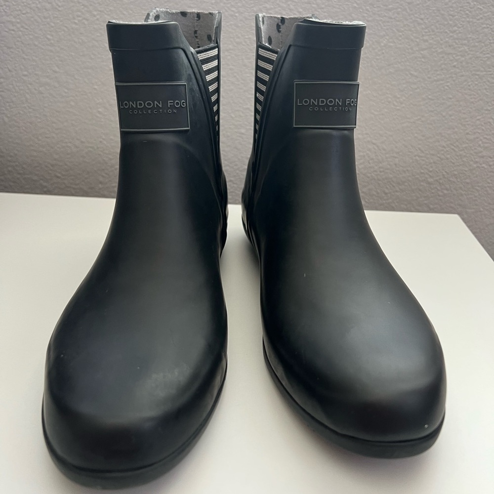 LONDON FOG Womens Piccadilly Rain Boot black matt 8 M US